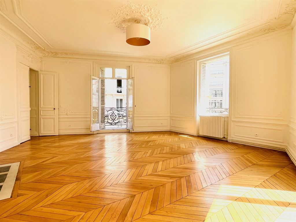 appartement 5 pièces en location sur PARIS (75010)
